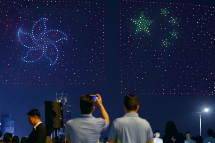 Hong Kong-Shenzhen joint drone shows on display for the first time