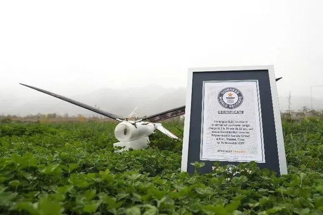 Drone with flapping wings sets flight record