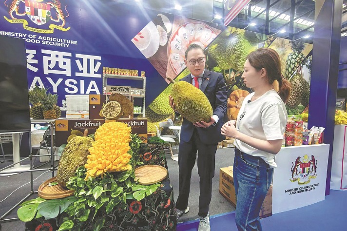 Guangxi shining bright as bridge to ASEAN