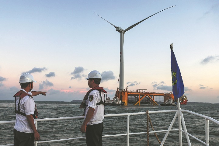 Offshore wind turbine does double duty as fish farm