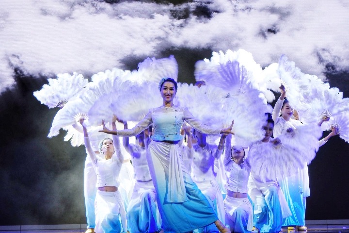 The 13th Yunnan Ethnic Folk Music and Dance Exhibition opens