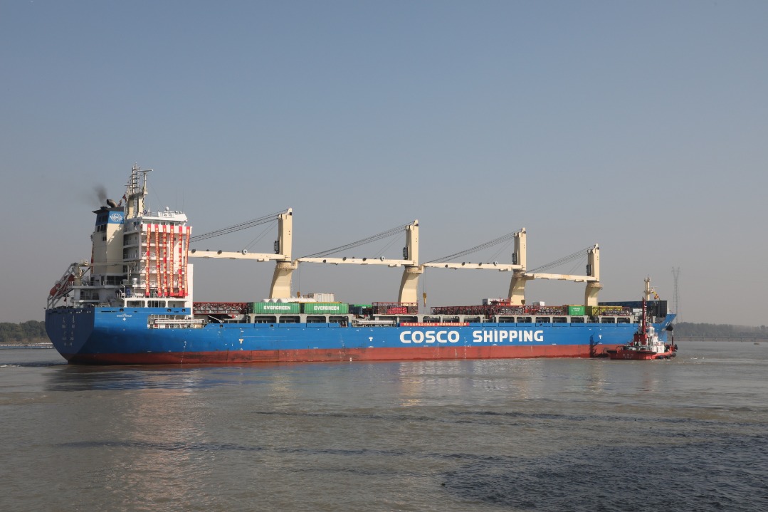 China launches 40th Antarctic research mission