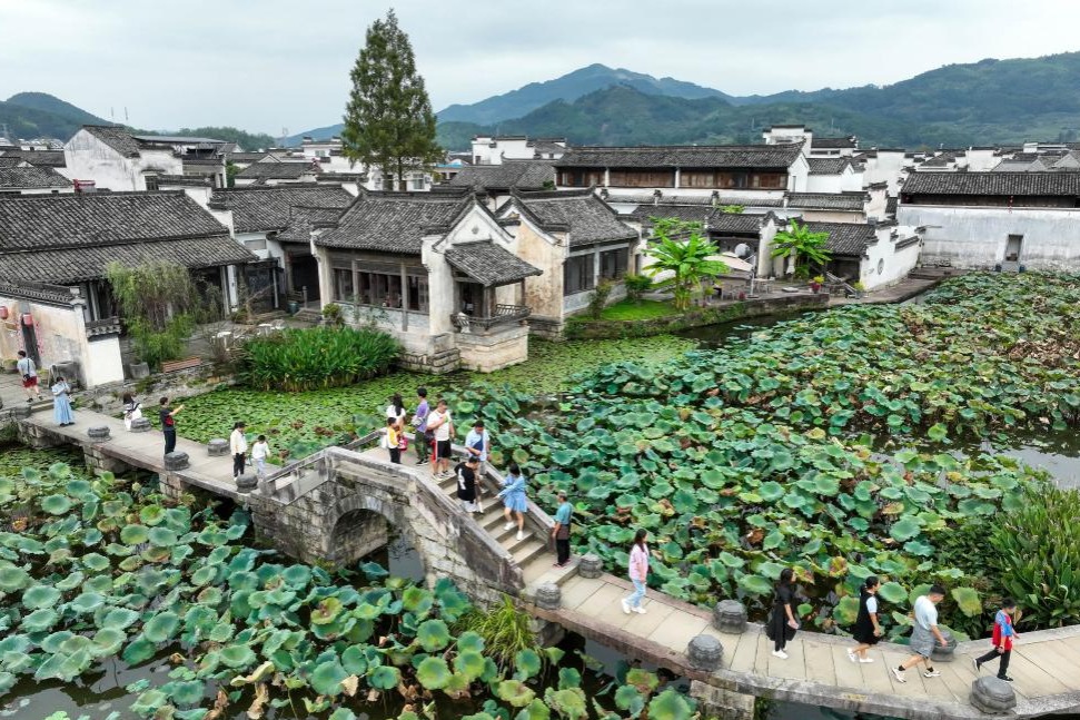 China moves to diversify tourism products