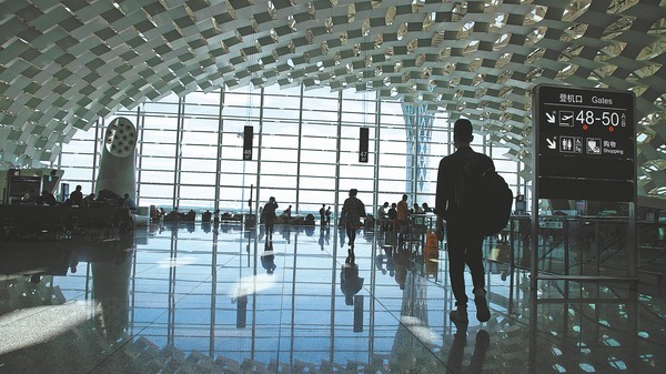 Shenzhen airport flight schedule temporarily restructured due to drone interference