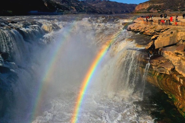 China's second largest waterfall casts rainbows for sightseers