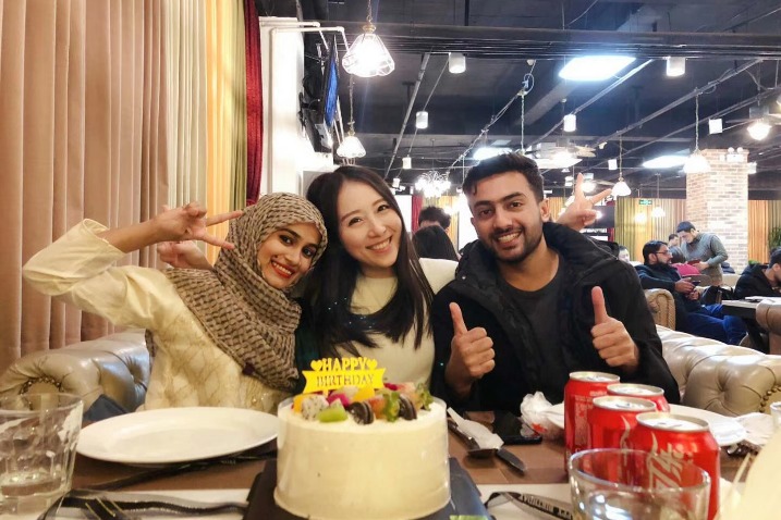 《Yearning across horizons: The unseen embrace of longing》