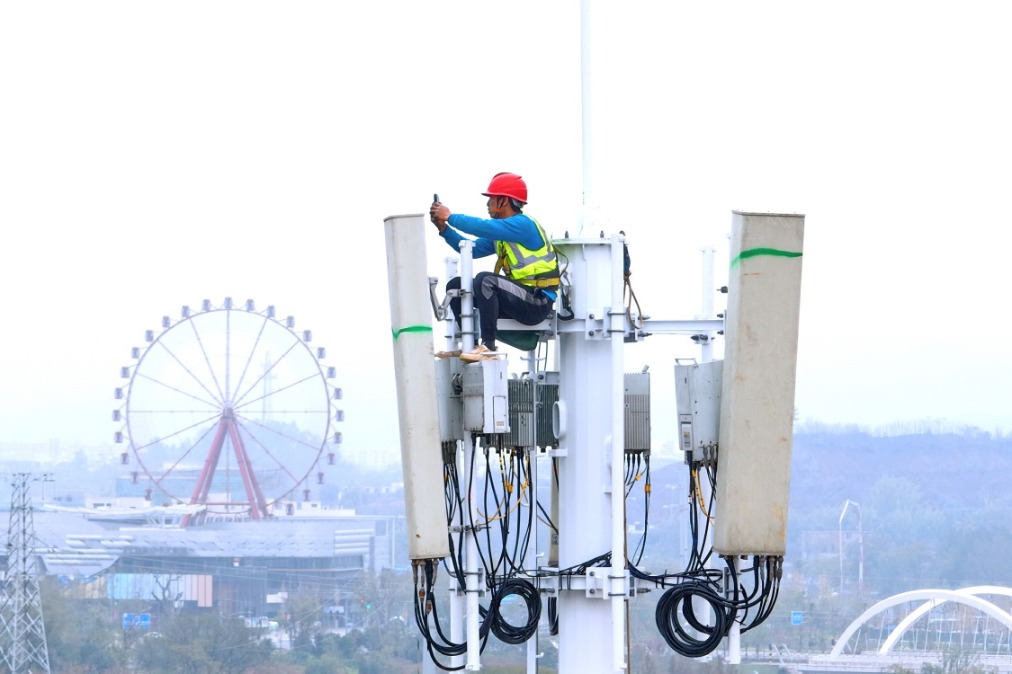 China boasts over 3.28m 5G base stations