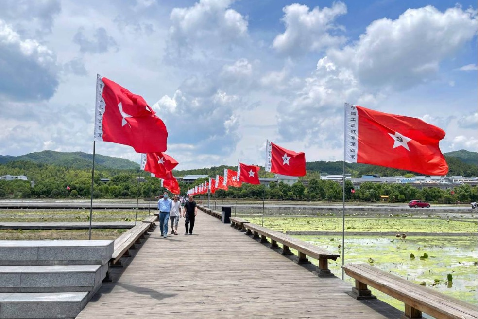 China eyes cultural resources, red tourism for patriotic education push