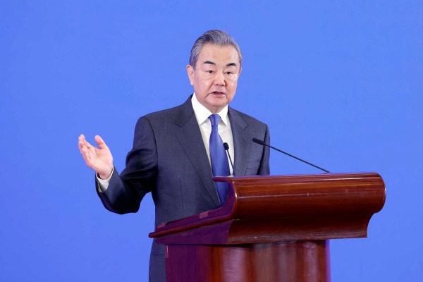 China's top diplomat presents diplomatic goals for 2024