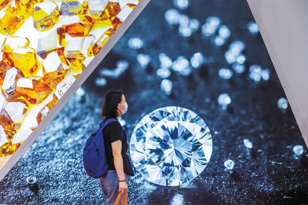 Lab-grown diamonds look to dazzle again