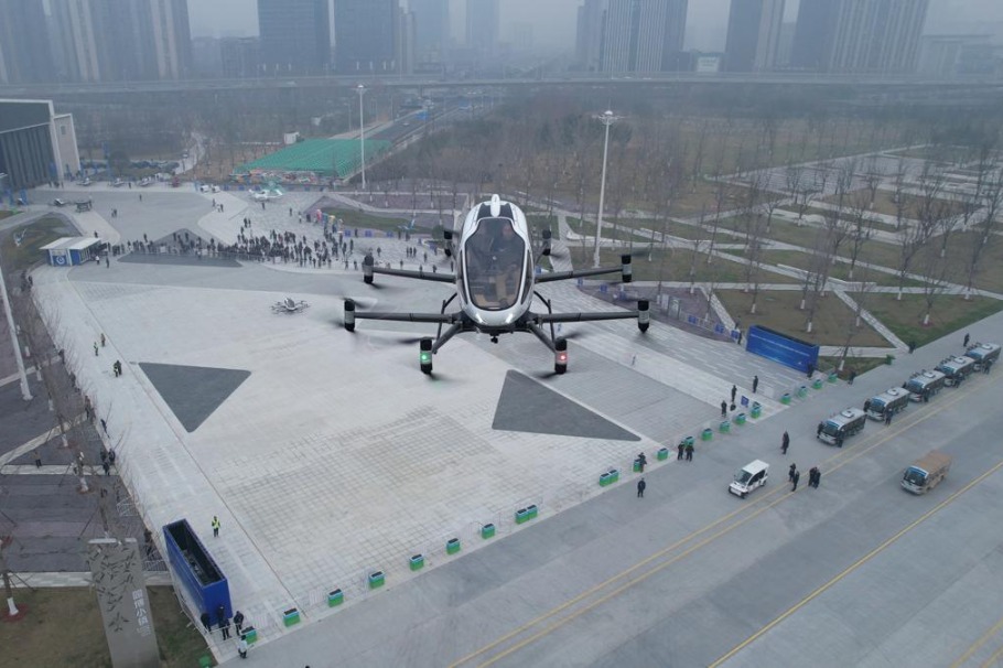 Passenger aircraft without pilot make debut in 2 cities