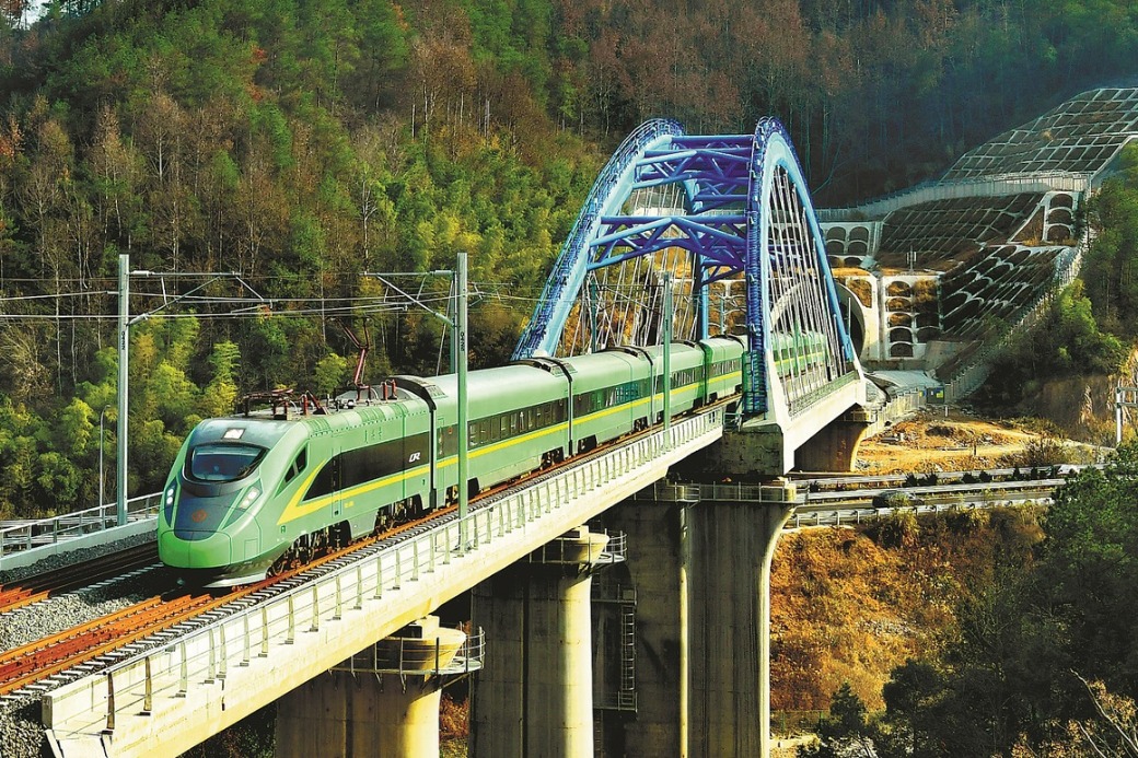 China prepares for new railway schedule this week