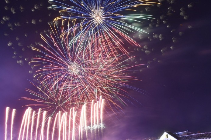 Fuquan city lights up to celebrate Chinese New Year