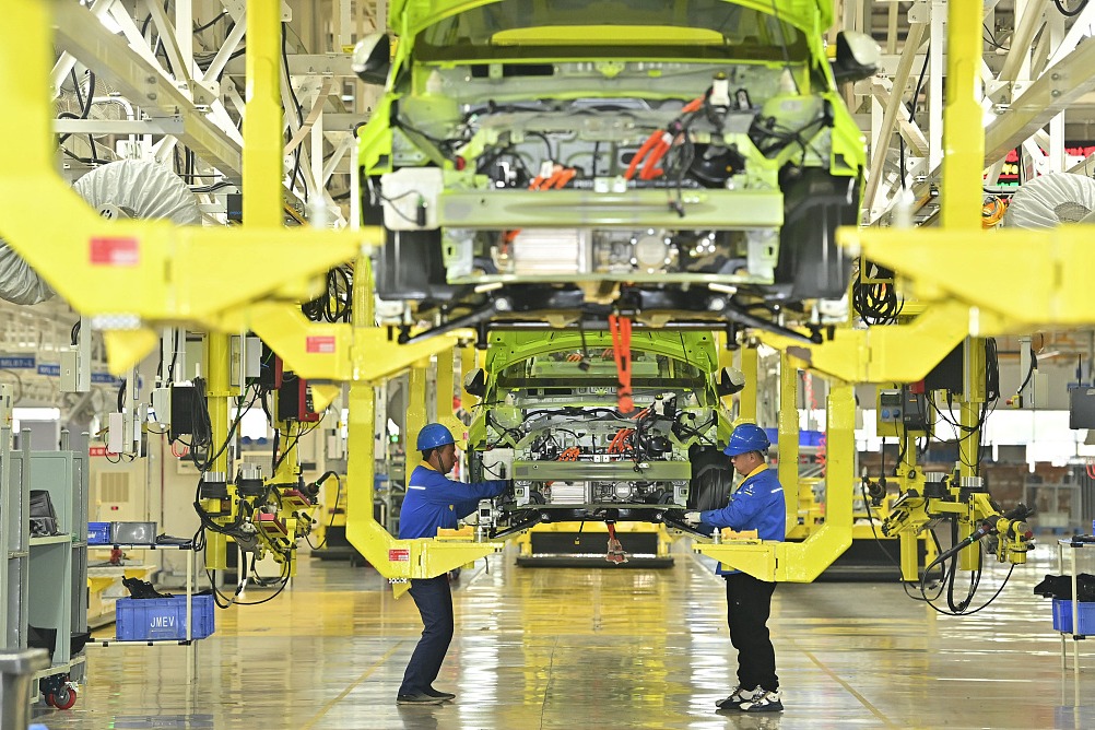 China's economy beats odds and rebounds in 2023