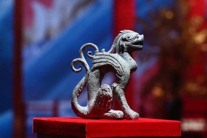 Bronze seated dragon witnesses Beijing’s history as capital