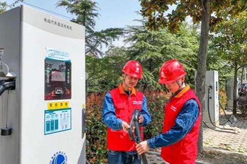 China eyes increased investment in rural NEV charging facilities