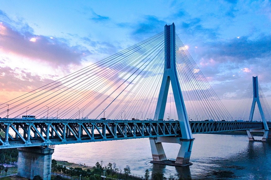 Development of nation's central region in focus