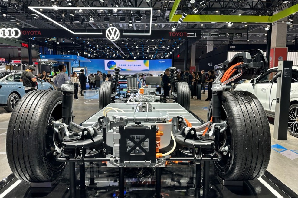 VW partners with Xpeng to develop EV architecture