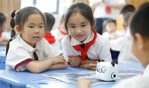 Xinghu Primary School in Nantong wins provincial recognition