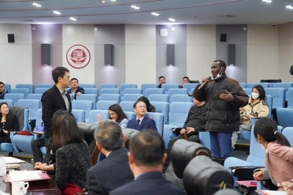 BISU holds forum on China's international communication