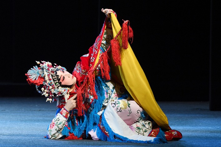 Peking Opera sheds light on historical figures