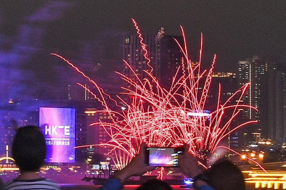 Hong Kong records some 766,000 mainland visitor arrivals during 5-day Labor Day holiday