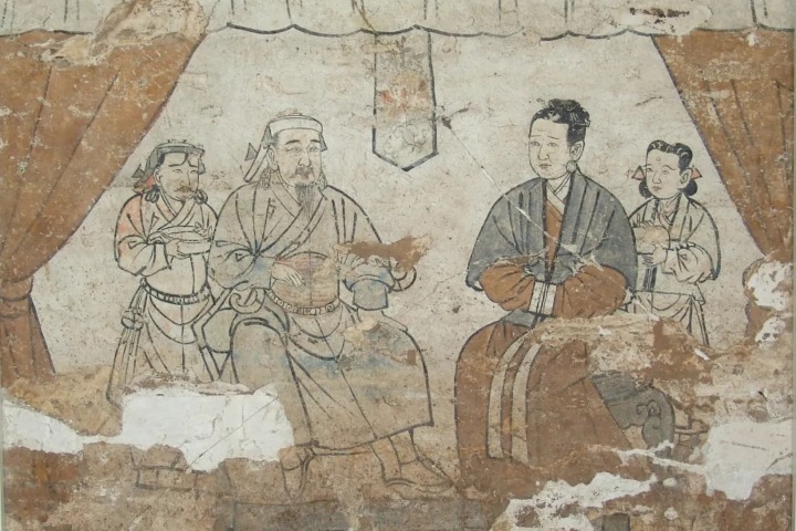 Exquisite Inner Mongolia murals to provide local visitors with vibrant history