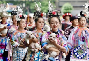Over 3,000 participants mark China Tourism Day in Guizhou