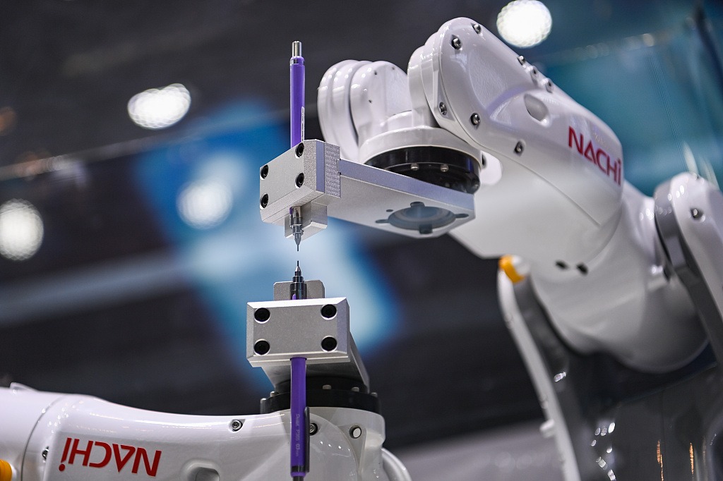 W. China more popular among investors