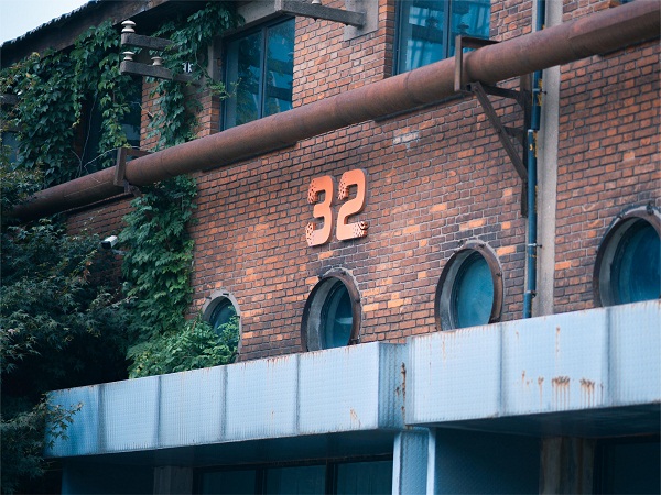 Century-old factories rejuvenated by industrial tourism