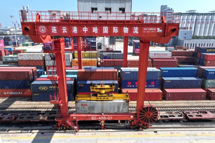 A glimpse of China-Kazakhstan (Lianyungang) Logistics Cooperation Base