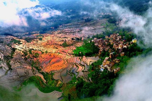 12 Chinese cities unveiled as cultural and tourism hot spots