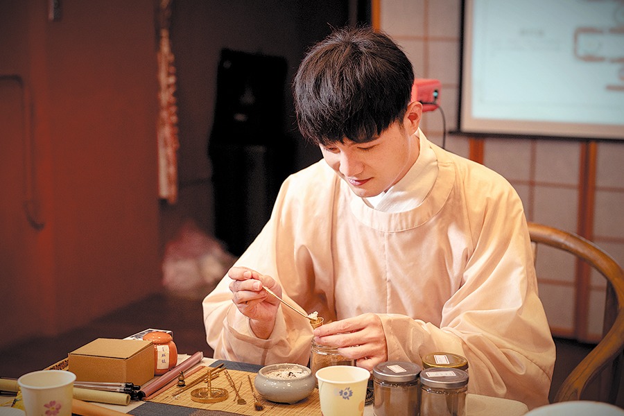 Traditional ethnic dress pulls on thread of the past