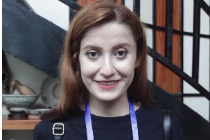 Turkish social media influencer shares her fondness for Leizhou stone dogs