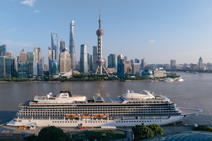 Cruises, visa-free entries boost tours to China
