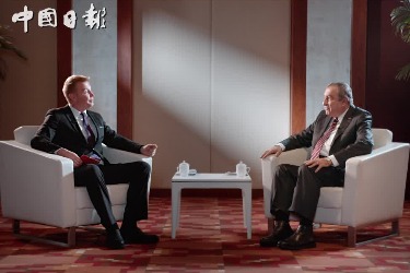 Former Egyptian prime minister: We should work under the title of humanity