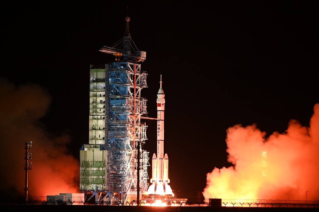 Shenzhou XIX launches for space station mission