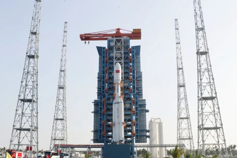 Space contractor plans maiden flight for carrier rockets