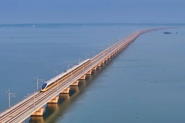 Shanghai-Suzhou-Huzhou high-speed rail opens, cutting travel time