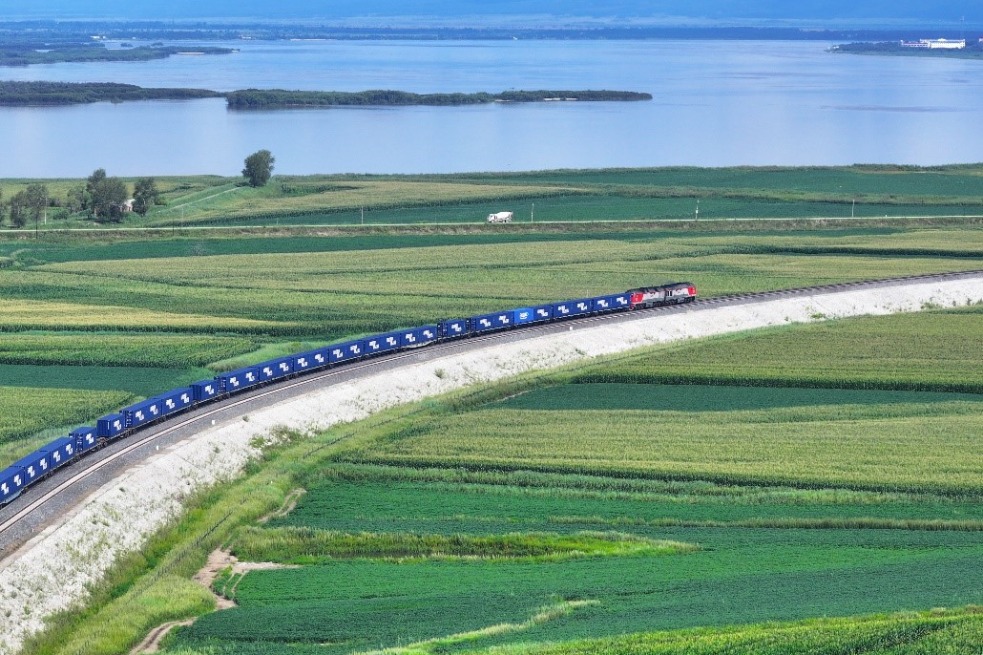 China accelerates efforts to build unified national market