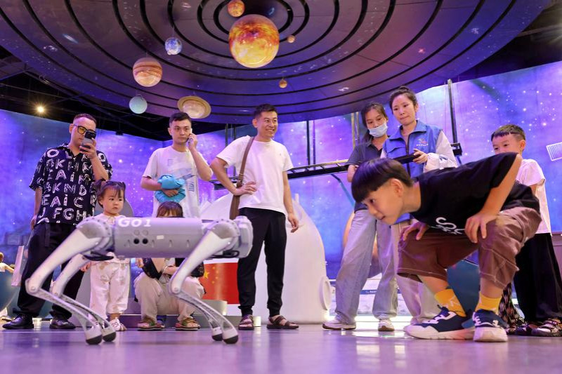 China's sci-tech museums draw over 100m visits in 2024