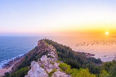 Discover Maoming's coastal charms on winter wellness sojourn