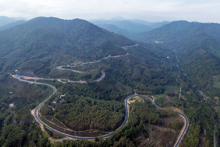 Hainan Tropical Rainforest National Park Scenic Road opens