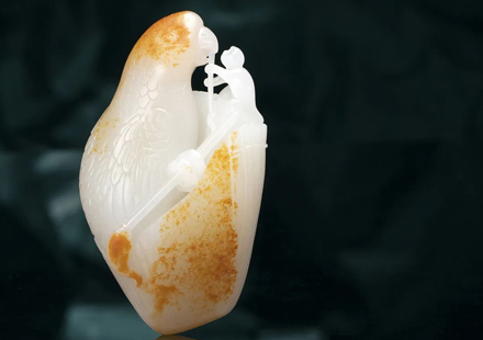 Suzhou exhibit presents the beauty of jade carving