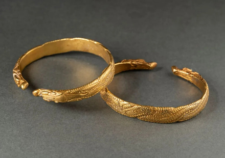 Excavated artifacts capture noblewomen’s daily lives 1,000 years ago