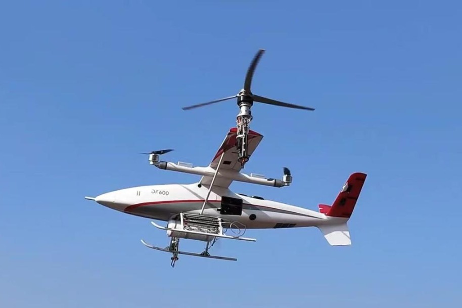 China's first ton-class liquid hydrogen VTOL drone takes flight