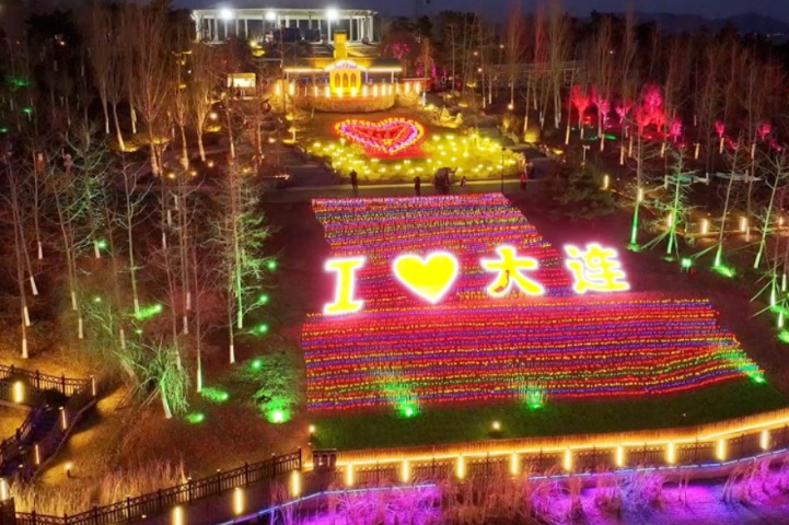 Wandering in Dalian | Spring Festival Lantern Garden Tour