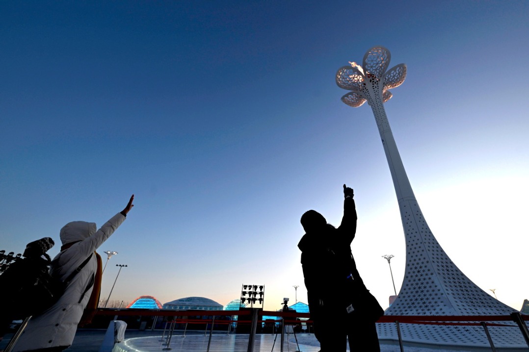 'Ice city' sees white hot tourism demand