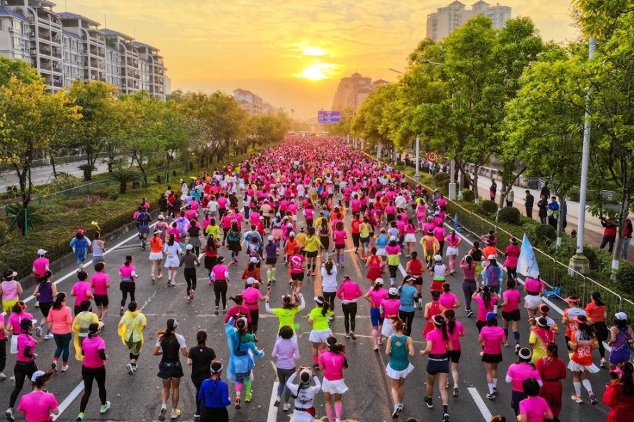 20,000 runners triumph at Greater Bay Area marathon
