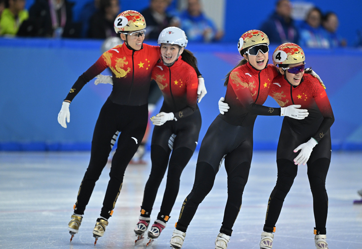 Qingdao's Gong Li contributes to China's gold medal in 3,000m relay